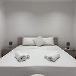Séjour chez l'habitant Quiet Private & In Spinola Bay Near Beaches - Shared