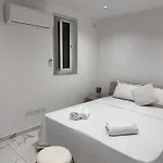 Quiet Private & In Spinola Bay Near Beaches - Shared Séjour chez l'habitant *