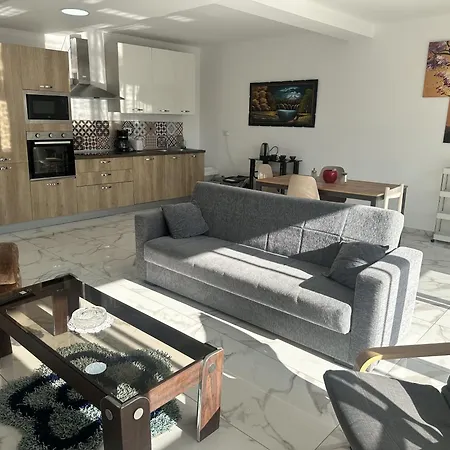 Quiet Private & In Spinola Bay Near Beaches - Shared * Saint Julian's