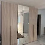 בית אירוח Quiet Private & In Spinola Bay Near Beaches - Shared *